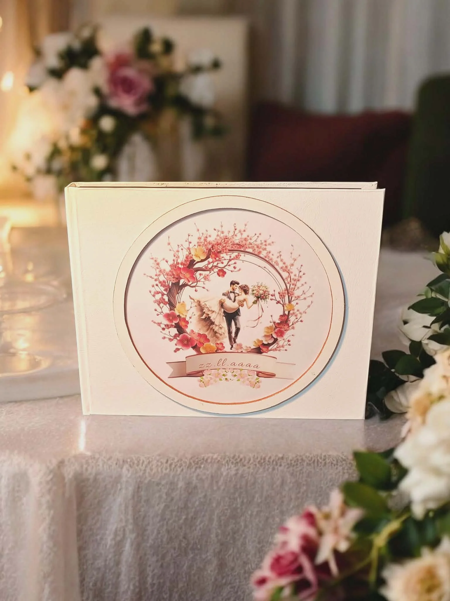 Album Foto Nuntă Personalizat | Design Elegant cu Flori de Cireș și Ilustrație Miri