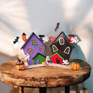 SET: Casuta neagra si mov cu fantomite si decor de Halloween